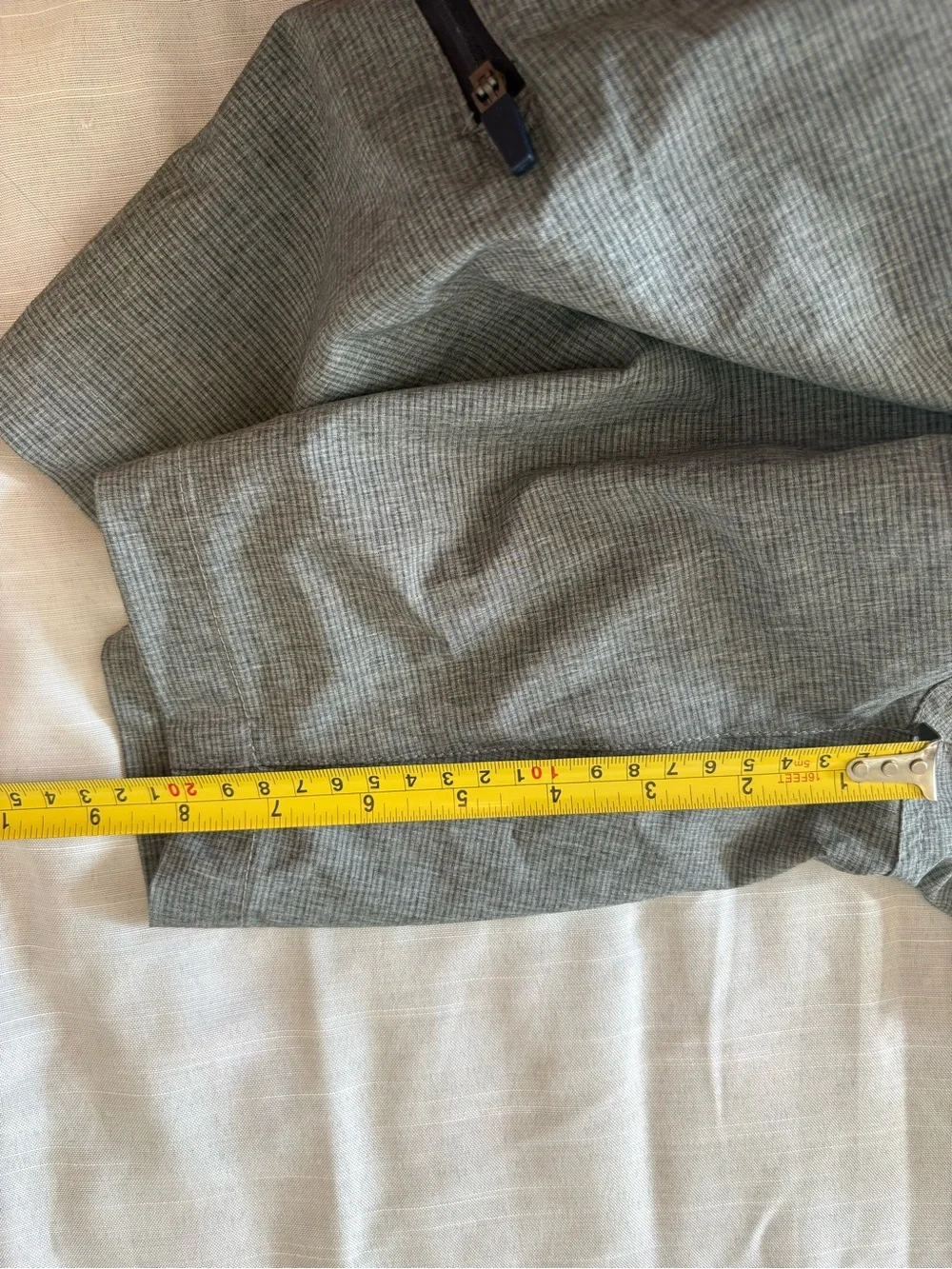 NWT Flag & Anthem Men's Gray MadeFlex Performance Shorts size 34